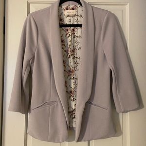 Gray blazer
